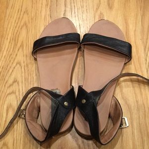 Steve Madden Sandals Size 5.5